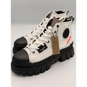 Palladium Revolt Hi Tx White And Black Platform Shoes 100% Vegan Sz. 8.5